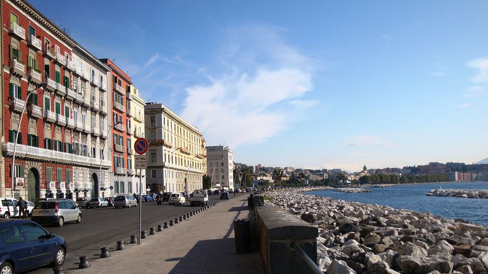 Via Caracciolo, Napoli