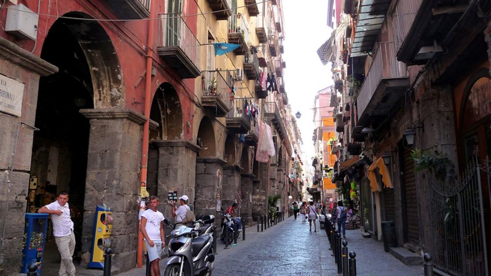 Via Dei Tribunali, Napoli